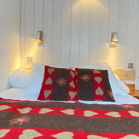 아파트 Le 103. 3 Chambres. Terrasse. Parking. Wifi.